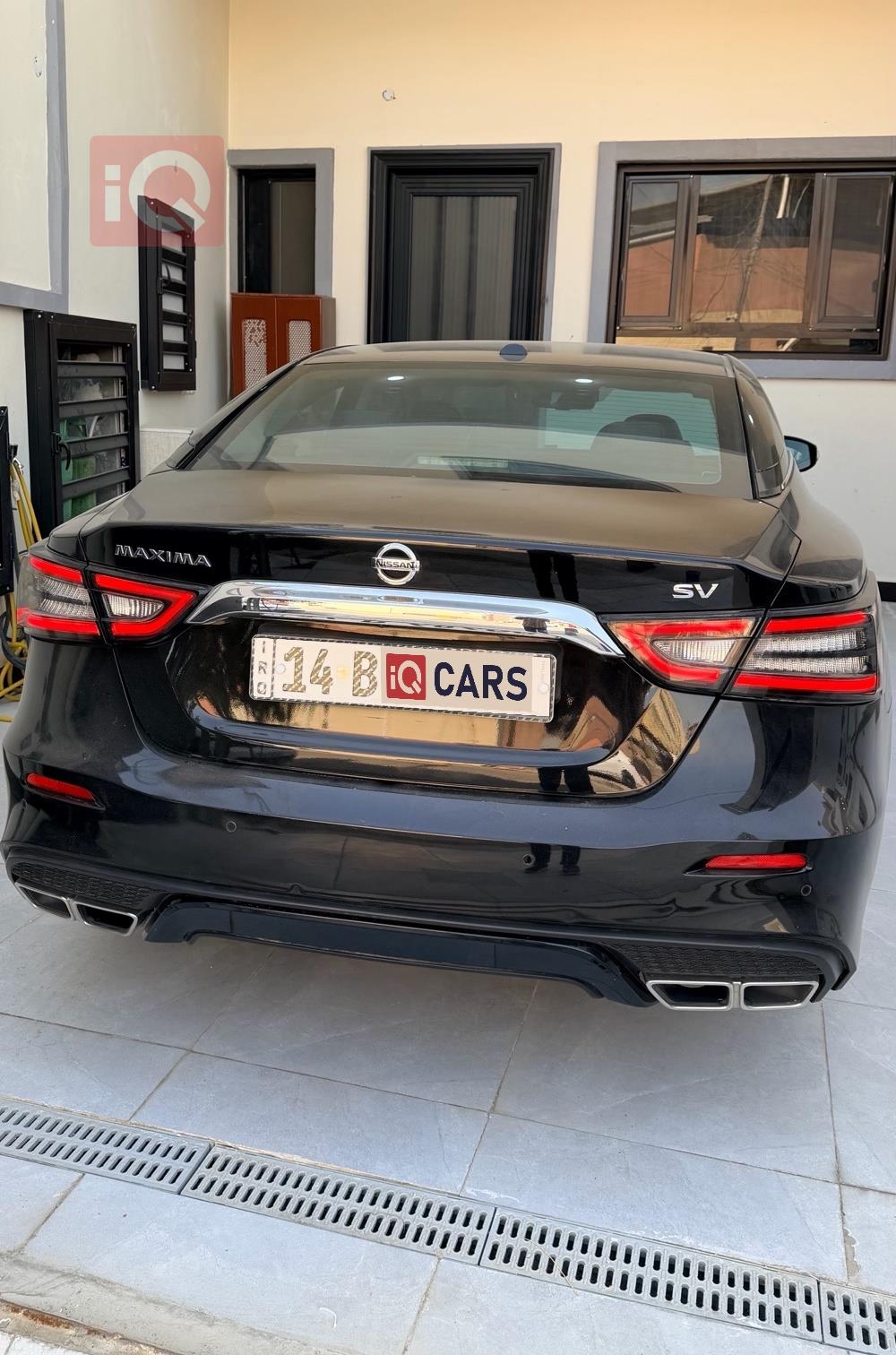 Nissan Maxima